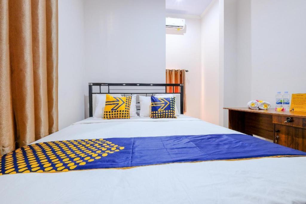Spot On 1784 Tnc Residence Syariah Mataram Exterior photo